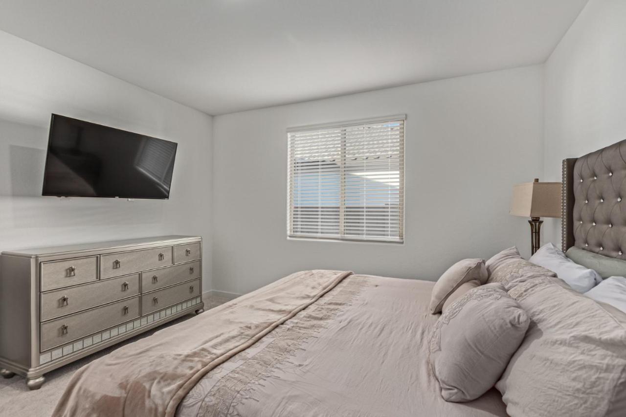 At Your Service - Modern Amenities, Urban Location, Sophisticated Style Phoenix Exteriör bild